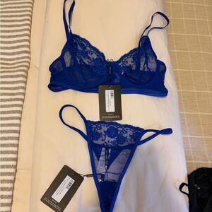 NWT PrettyLittleThing Cobalt Blue Embroidered Floral Lace Lingerie Set